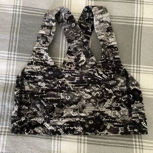 Lululemon bra sz 2